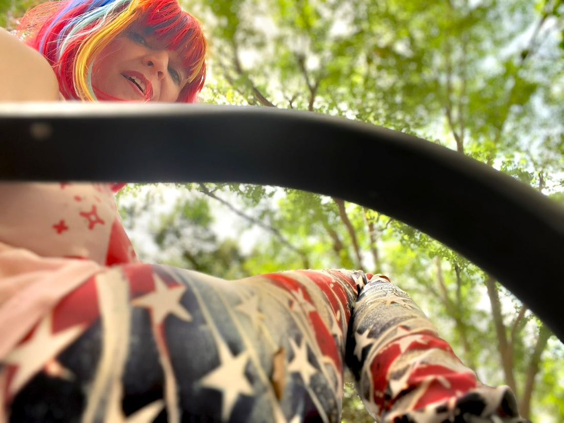 Just me, Miss Pix, chillin in my fourth of July pants.